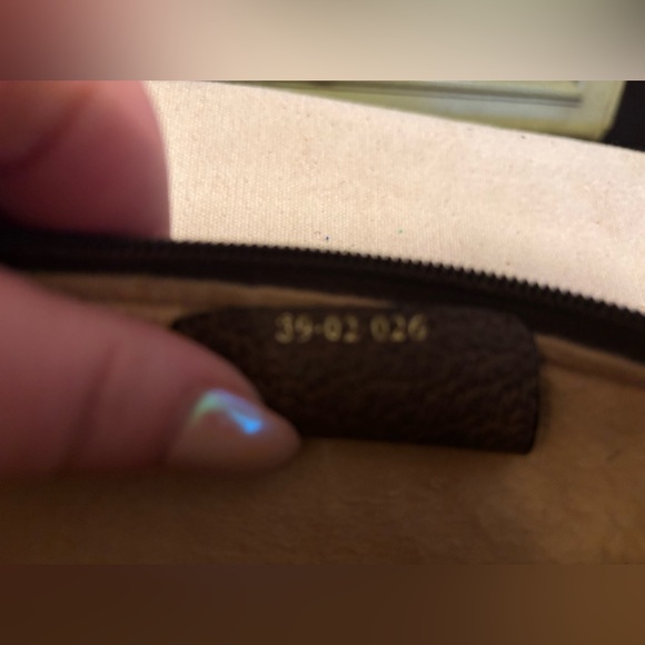 Authentic Gucci Monogram Crossbody - Picture 5 of 6